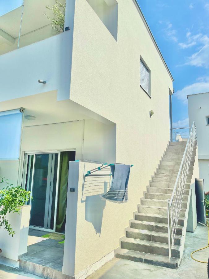 Apartments Mia Patria Улцинь Экстерьер фото