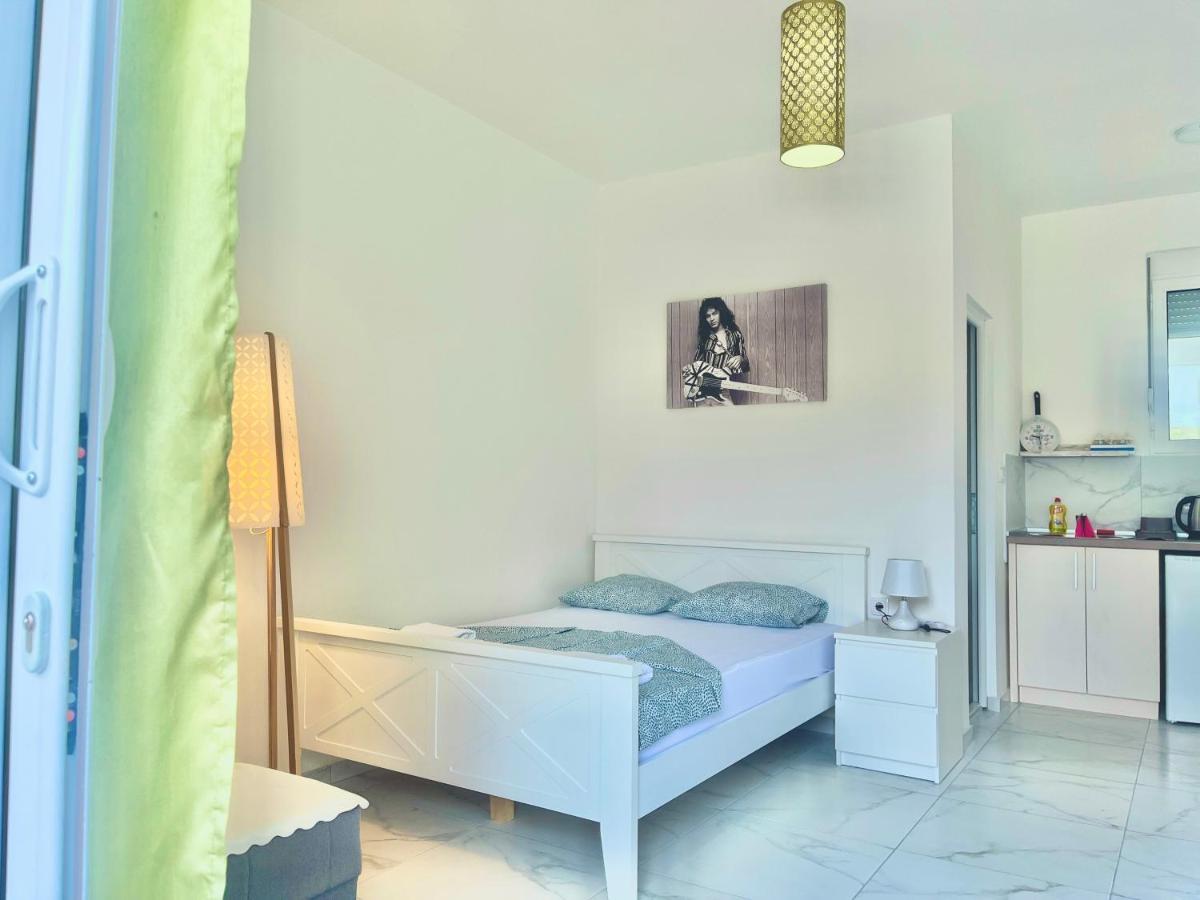 Apartments Mia Patria Улцинь Экстерьер фото